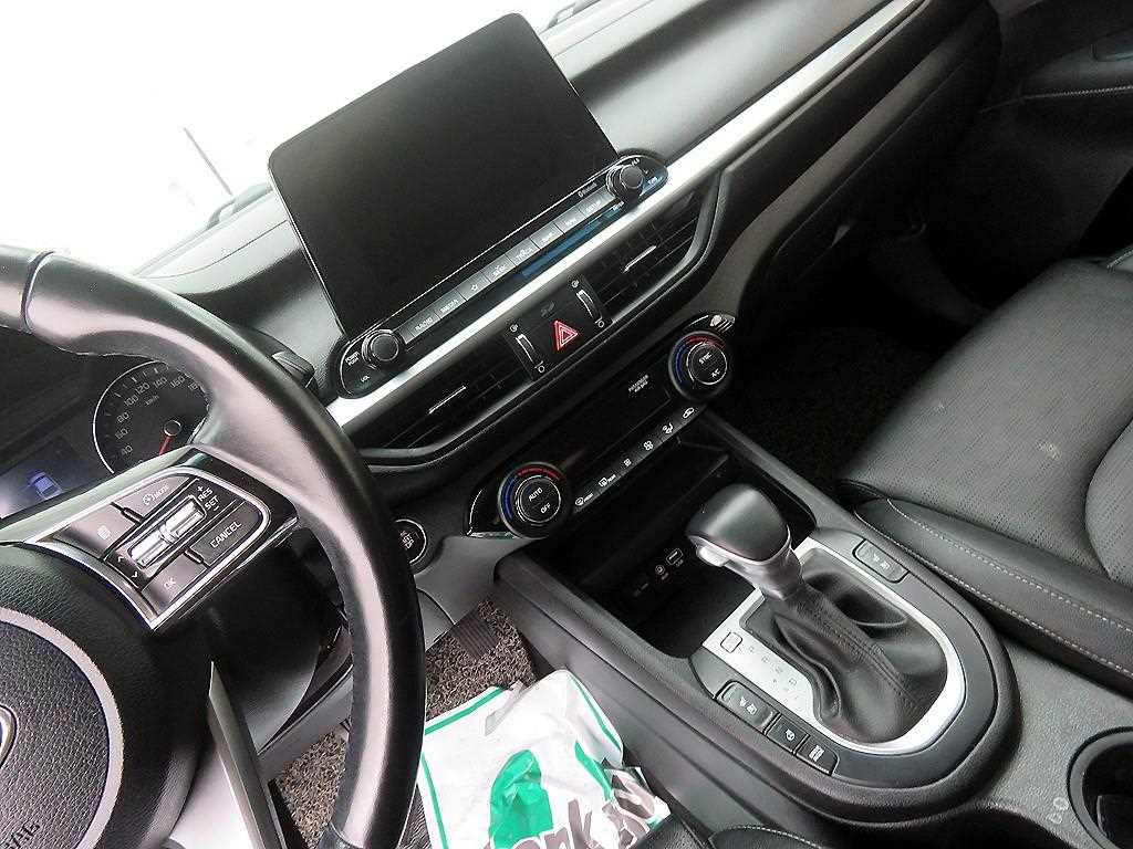 KIA K3 - Vista 9