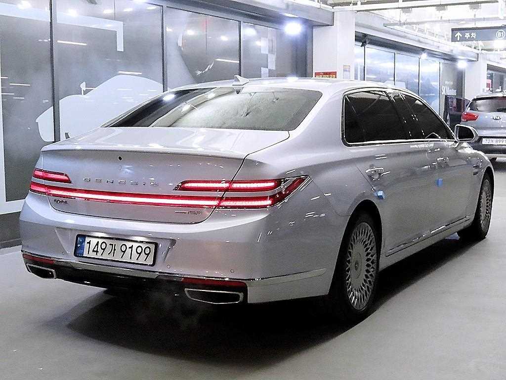 Genesis G90 - Vista 4