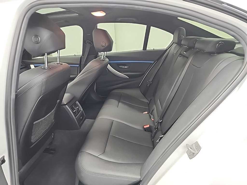 BMW 3 series - Vista 12