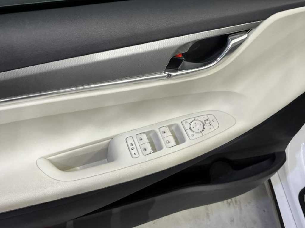 HYUNDAI Grandeur 2022 Blanco - Importación desde Corea - HF Imports Iquique - Foto 16