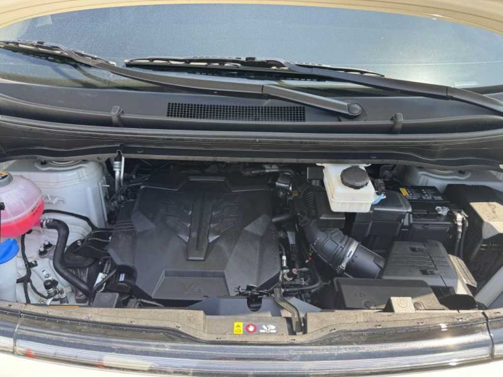 HYUNDAI Staria 2025 Blanco - Importación desde Corea - HF Imports Iquique - Foto 20