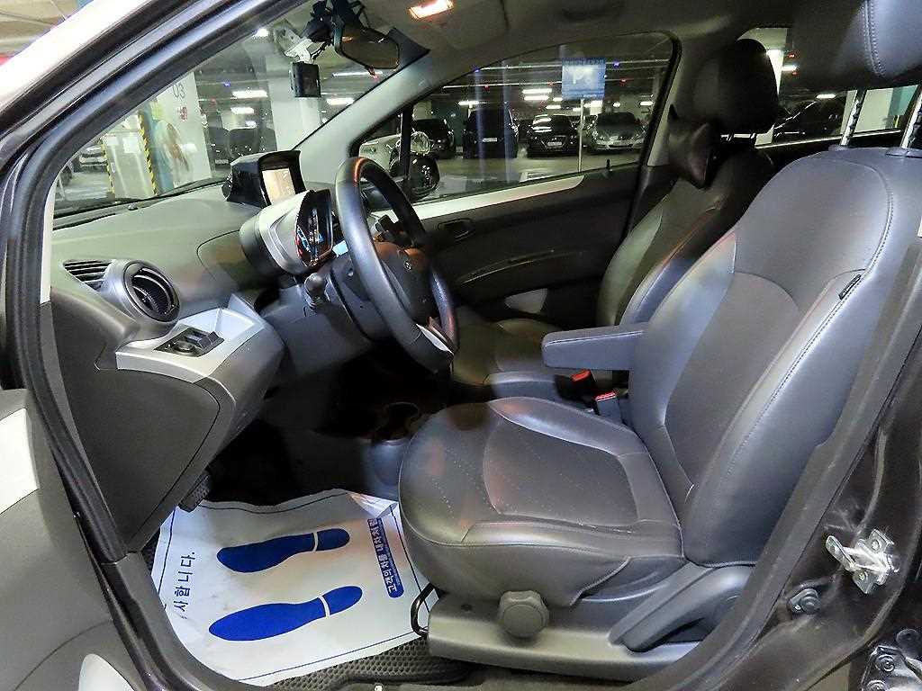 Chevrolet Spark - Vista 6