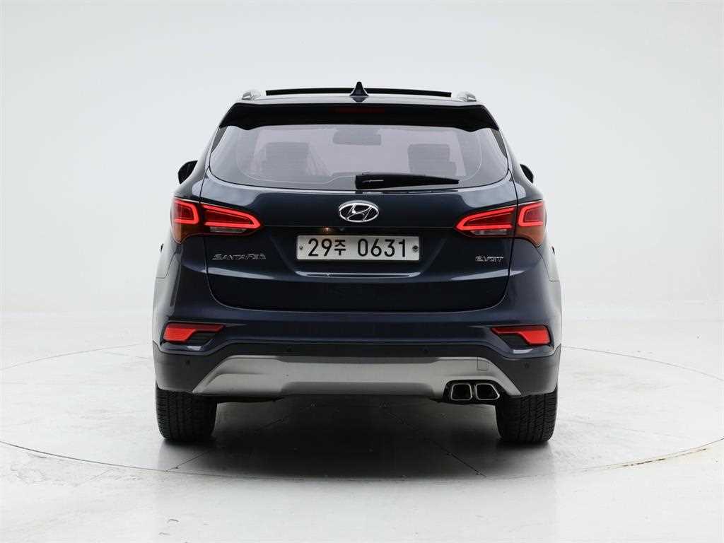 HYUNDAI Santa Fe - Vista 5