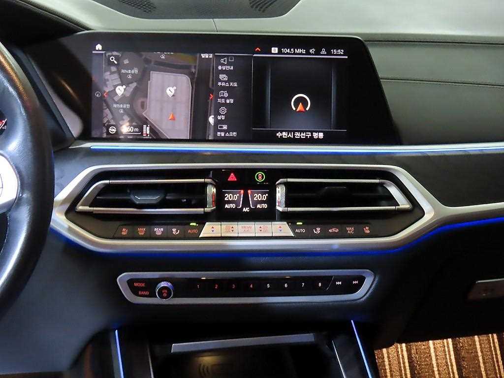 BMW X7 - Vista 11