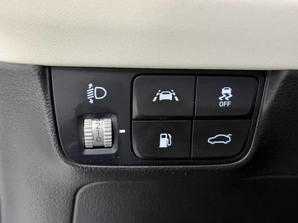 HYUNDAI Grandeur 2022 Blanco - Importación desde Corea - HF Imports Iquique - Foto 15