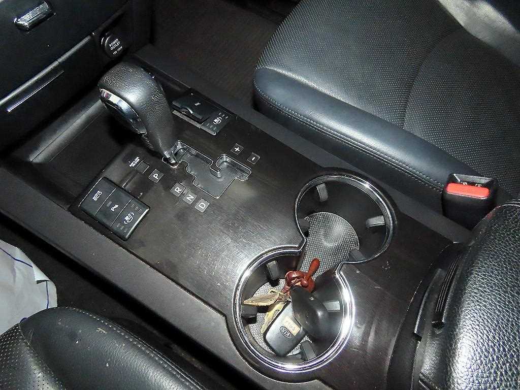 KIA Mohave - Vista 12
