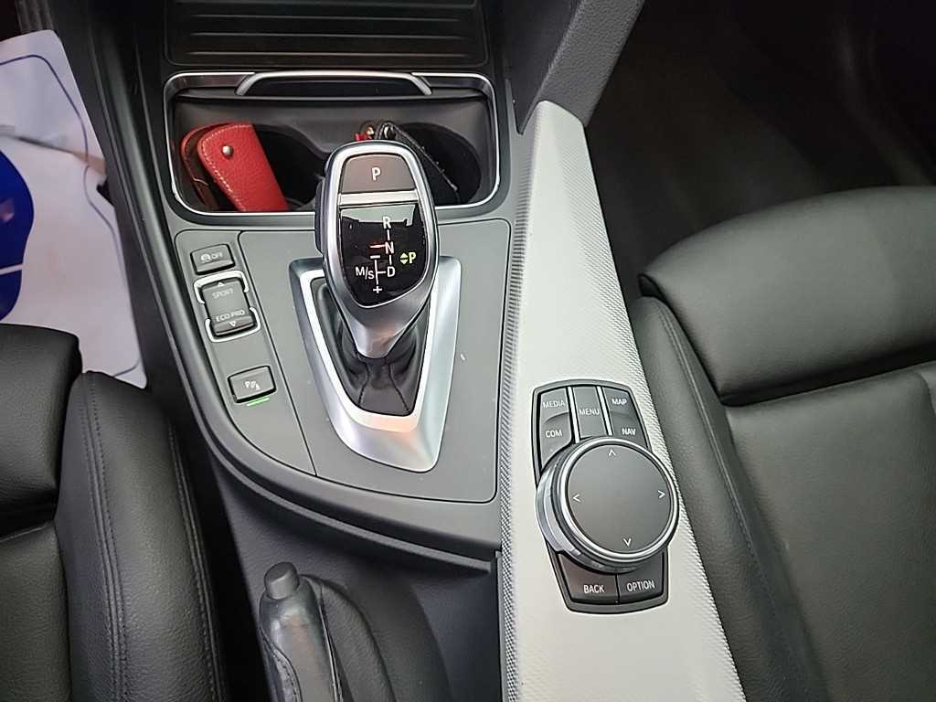 BMW 3 series - Vista 8