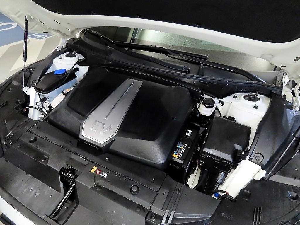 KIA EV6 2023 Blanco - Importación desde Corea - HF Imports Iquique - Foto 16