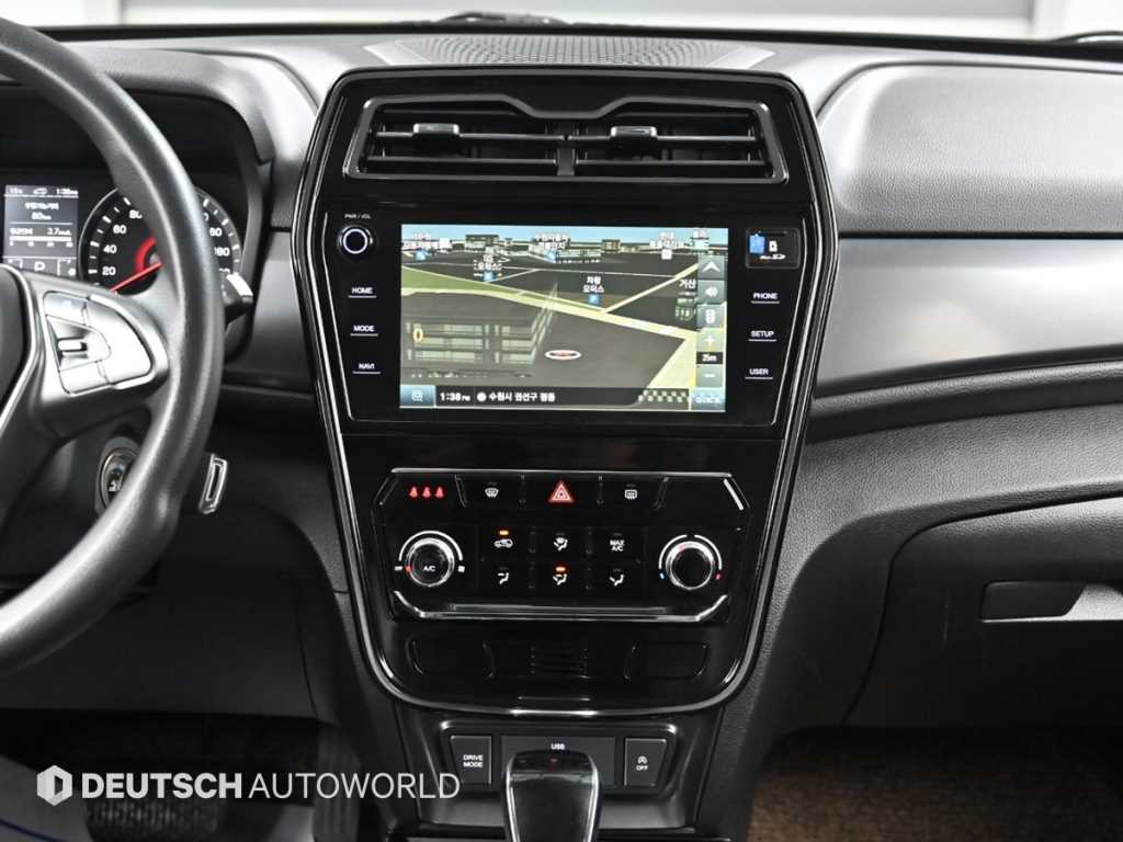 Ssangyong Tivoli 2023 Blanco - Importación desde Corea - HF Imports Iquique - Foto 14