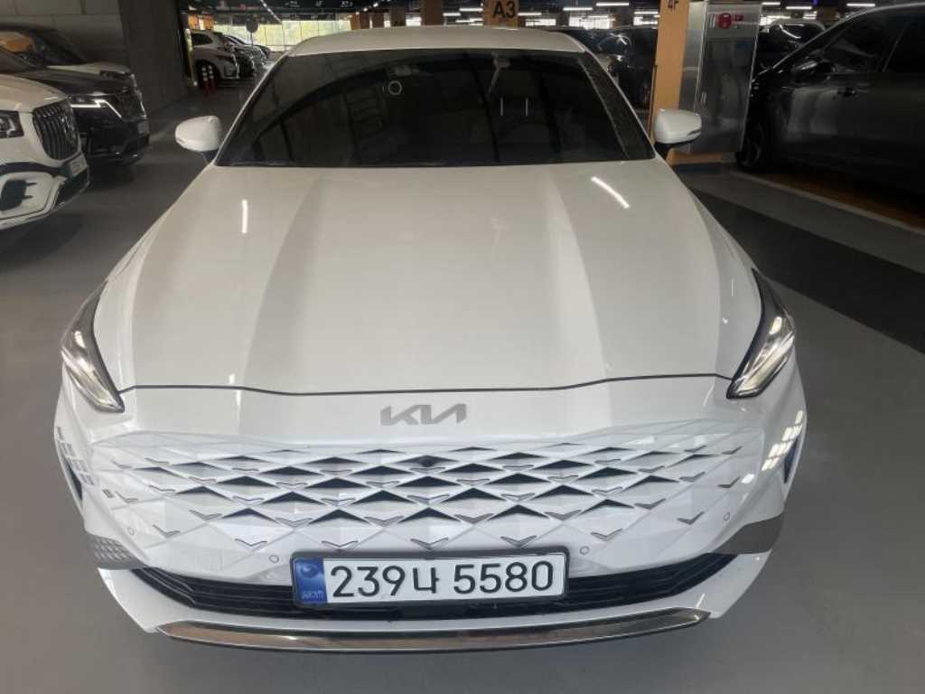 KIA K8 - Vista 5