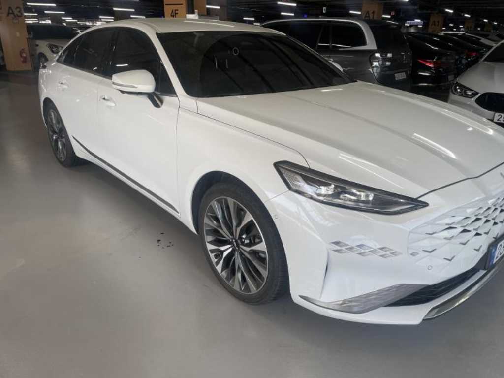 KIA K8 - Vista 3