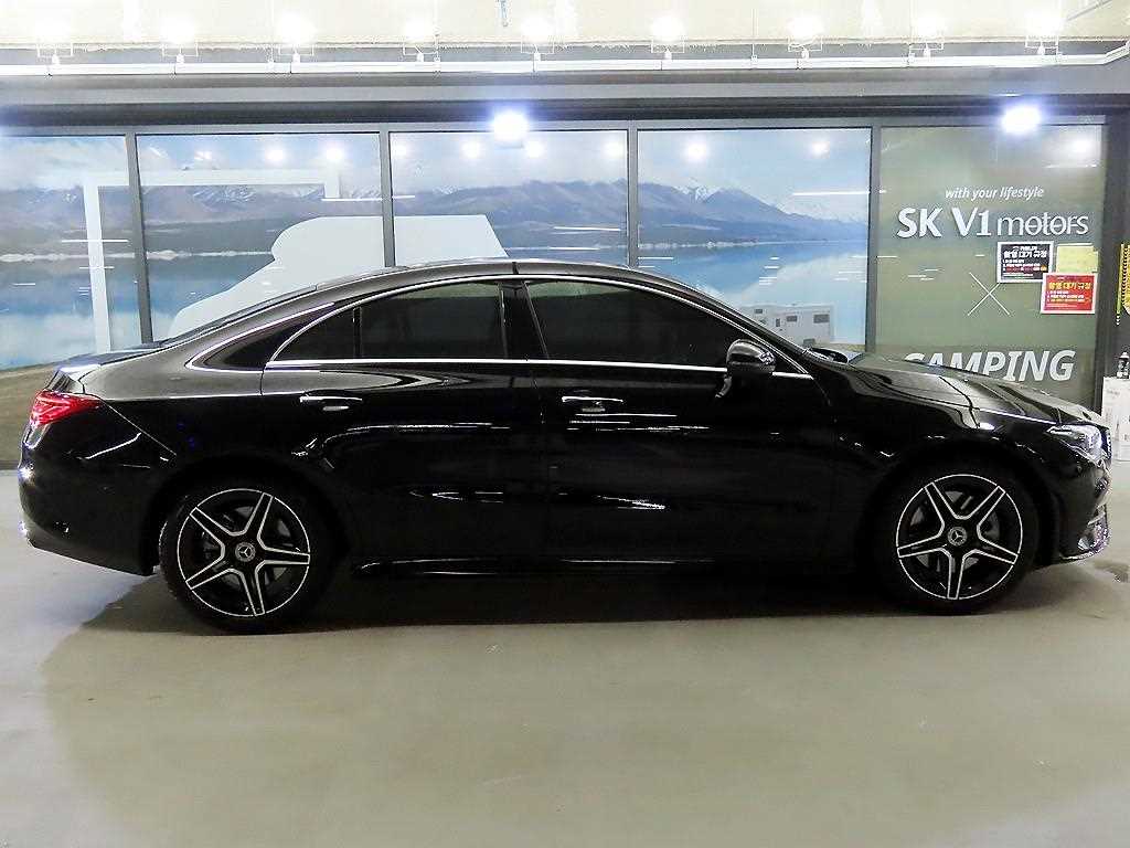 Mercedes Benz CLA Class - Vista 3