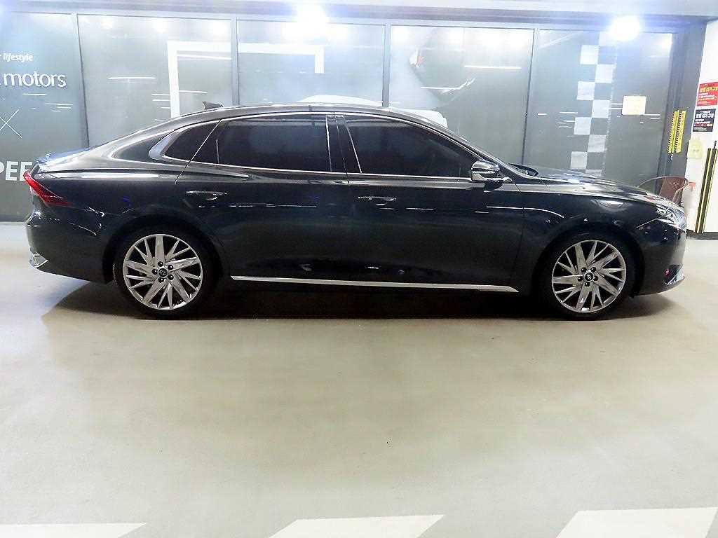 HYUNDAI Grandeur - Vista 3