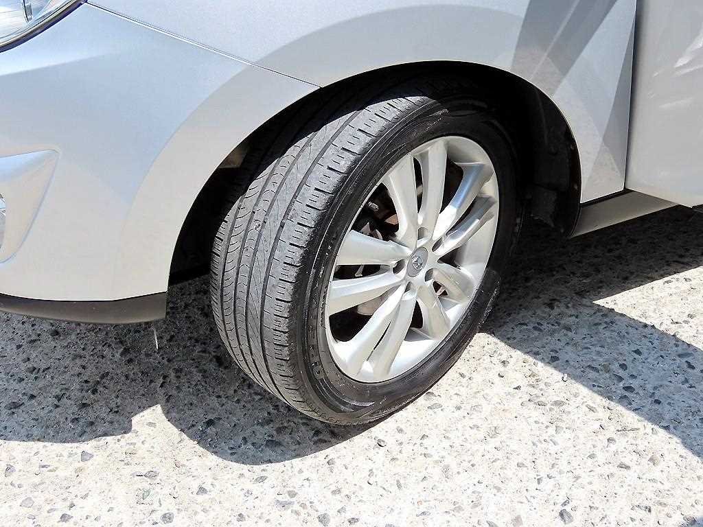 HYUNDAI Tucson 2011 Plateado - Importación desde Corea - HF Imports Iquique - Foto 20