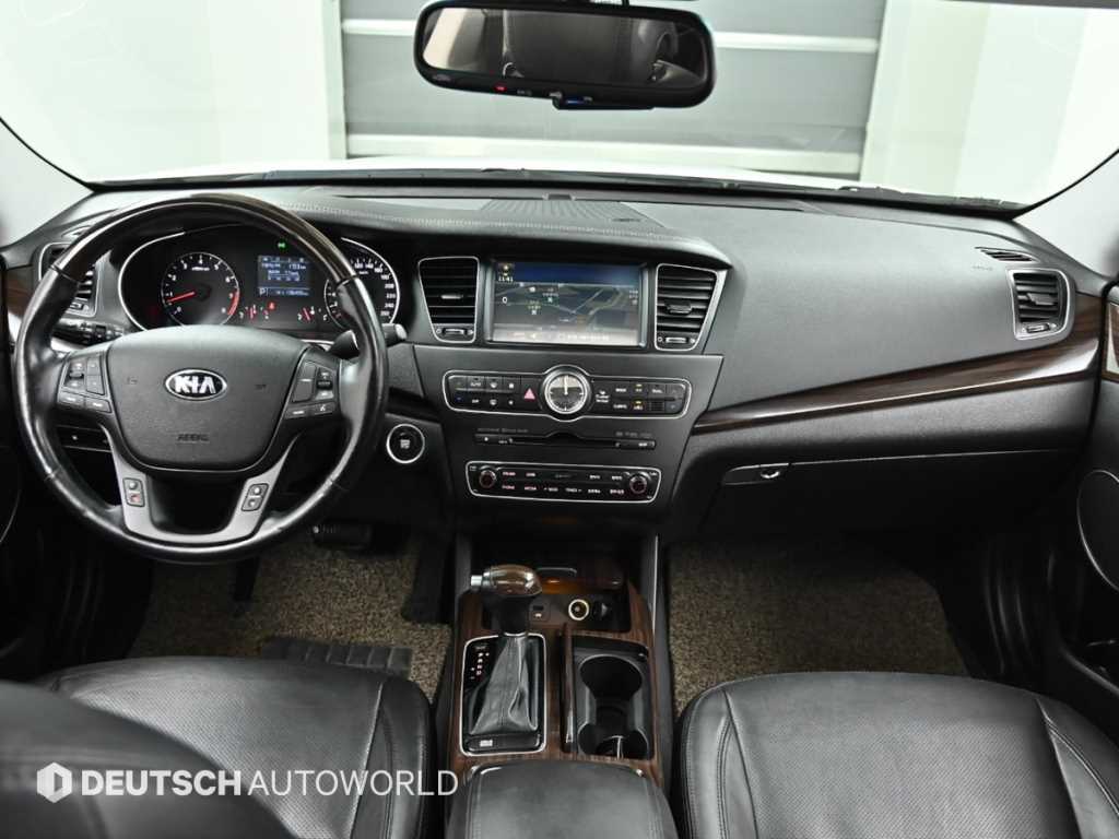 KIA K7 - Vista 8