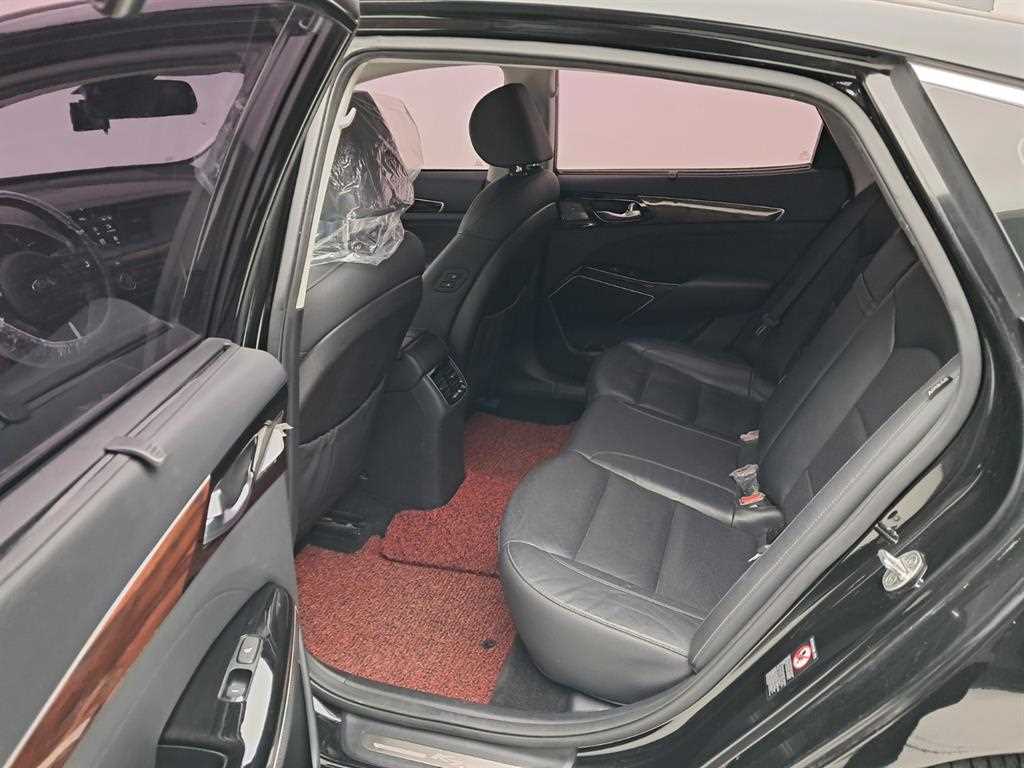 KIA K7 - Vista 12