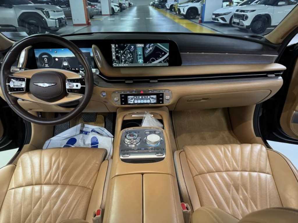 Genesis G90 - Vista 6