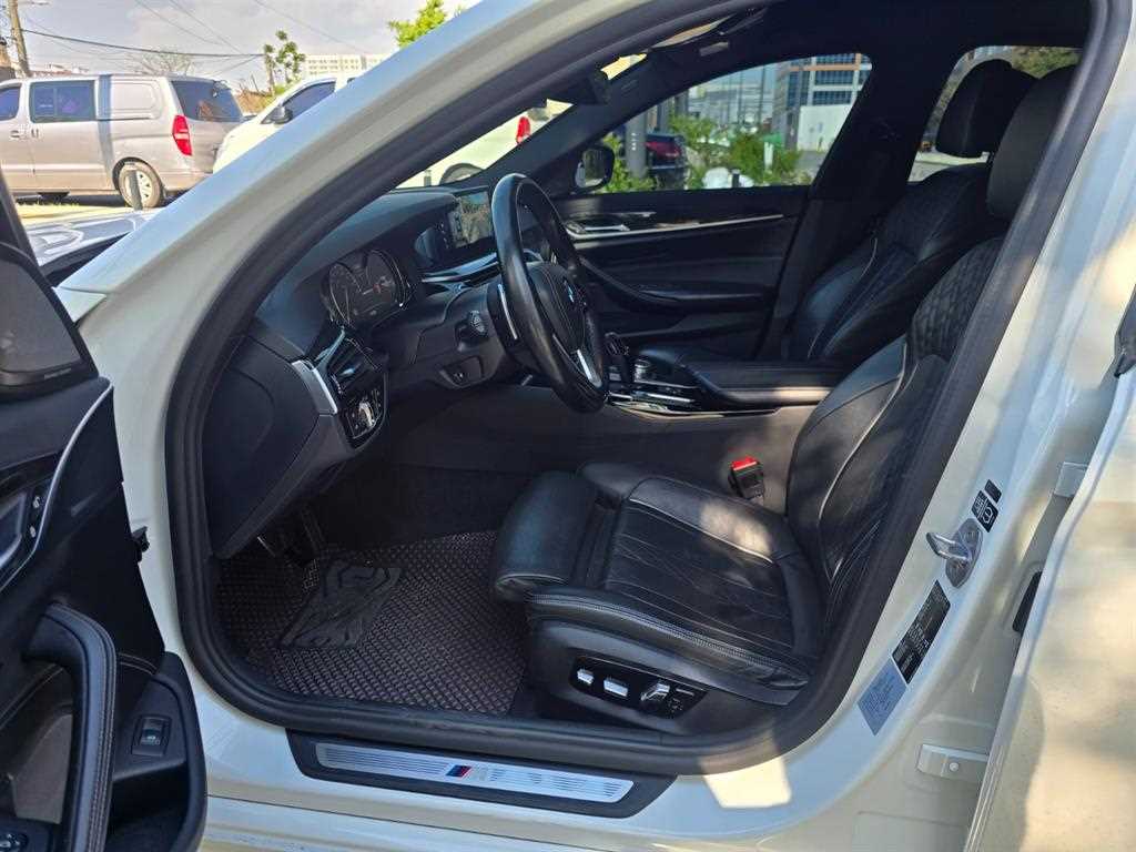 BMW 5 Series 2017 Blanco - Importación desde Corea - HF Imports Iquique - Foto 13