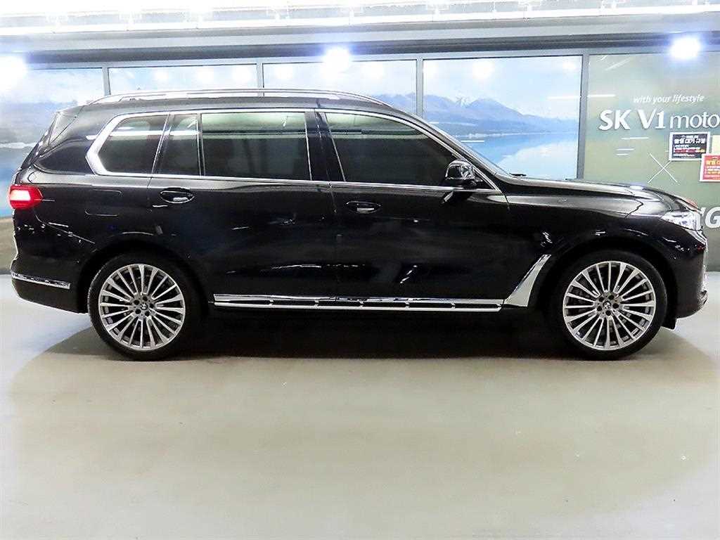 BMW X7 - Vista 3