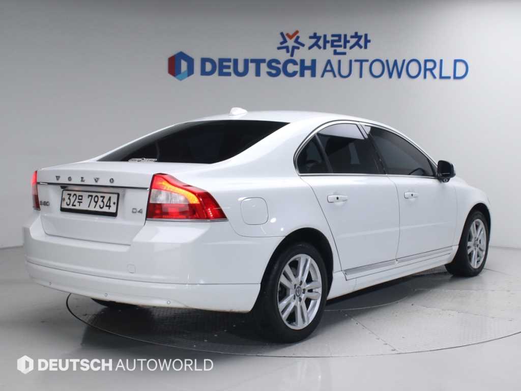 Volvo S80 - Vista 2
