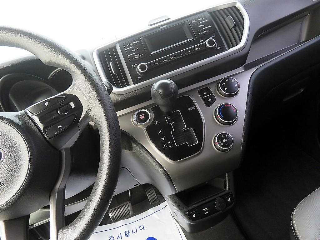 KIA Ray - Vista 11