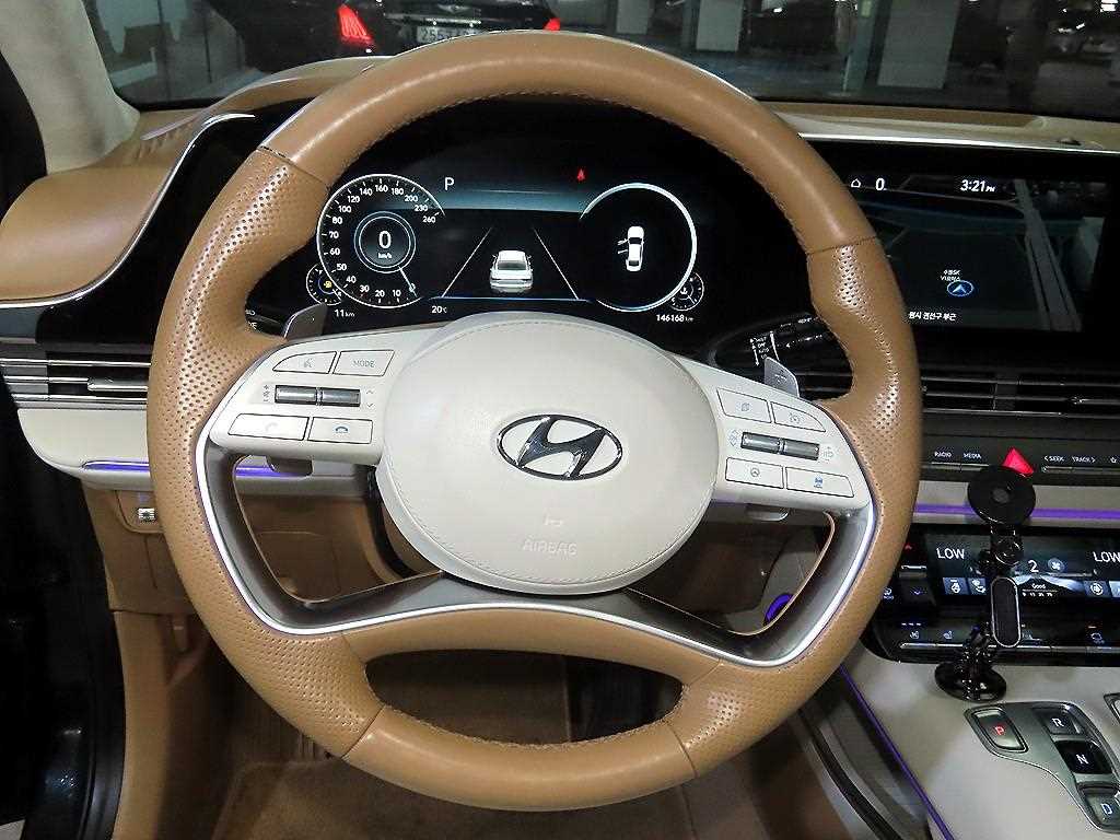 HYUNDAI Grandeur - Vista 8
