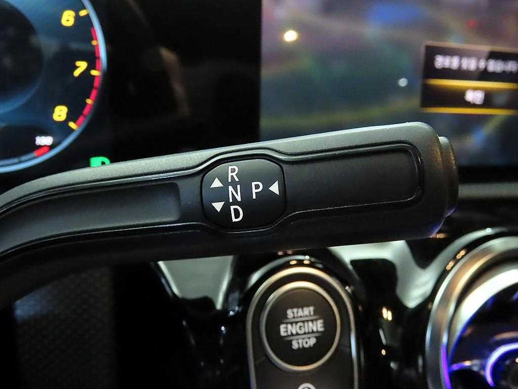 Mercedes Benz CLA Class - Vista 12