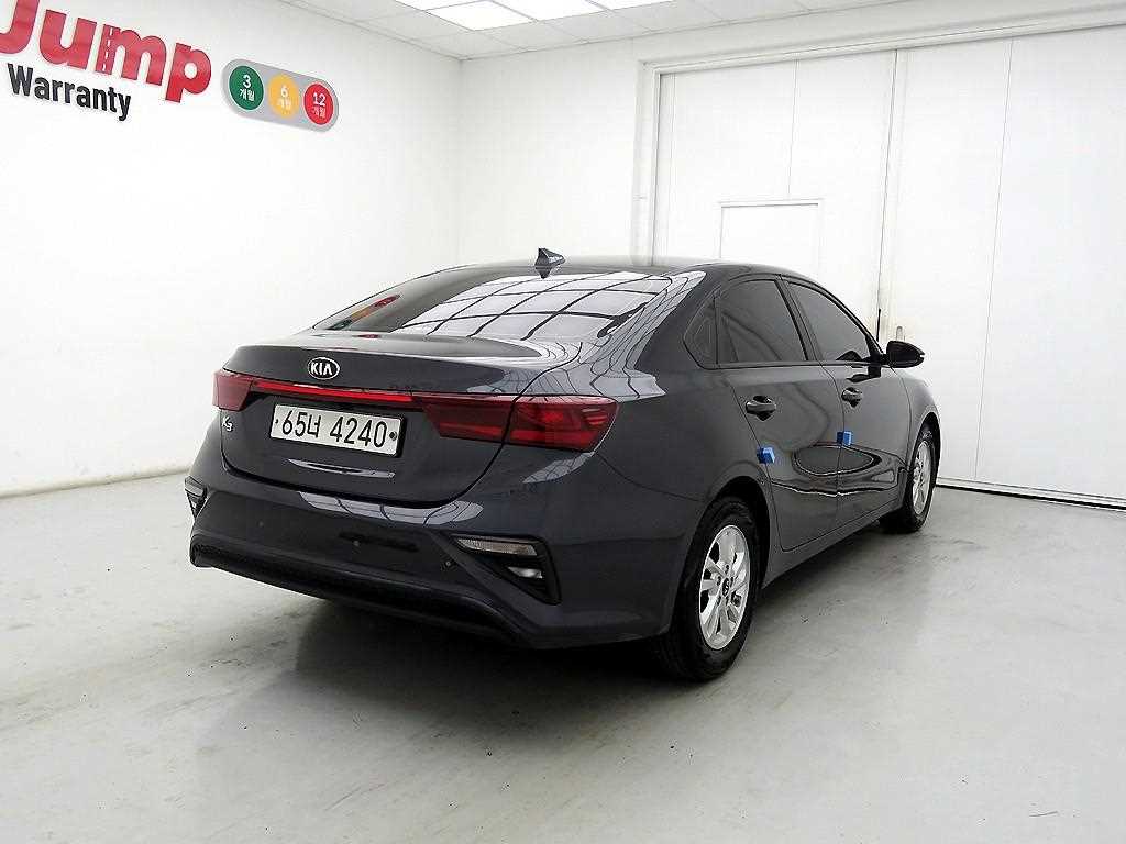 KIA K3 - Vista 4