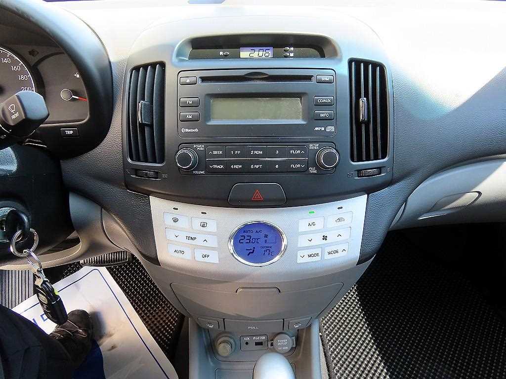 HYUNDAI Avante 2009 Negro - Importación desde Corea - HF Imports Iquique - Foto 13