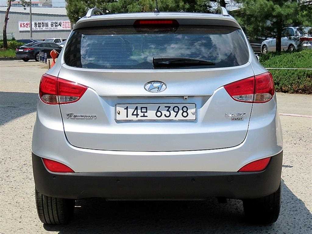 HYUNDAI Tucson - Vista 4