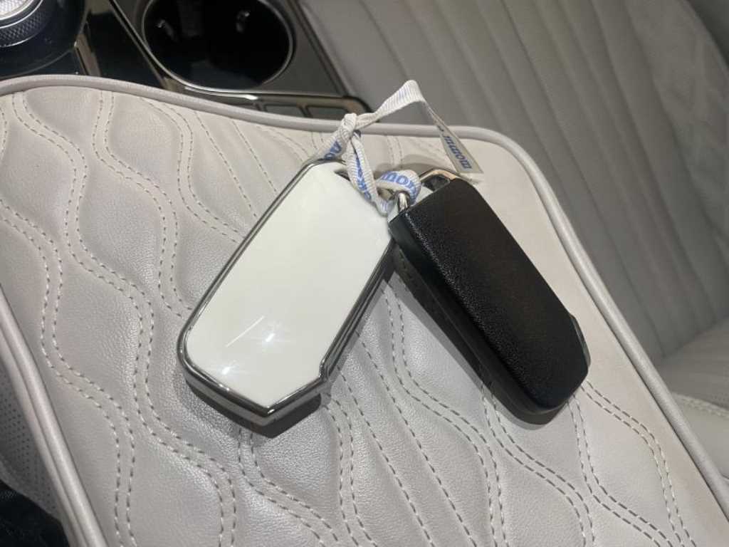 KIA K8 - Vista 11
