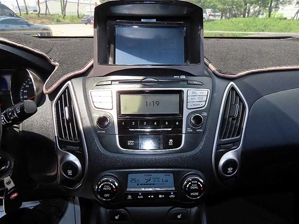 HYUNDAI Tucson 2011 Plateado - Importación desde Corea - HF Imports Iquique - Foto 14