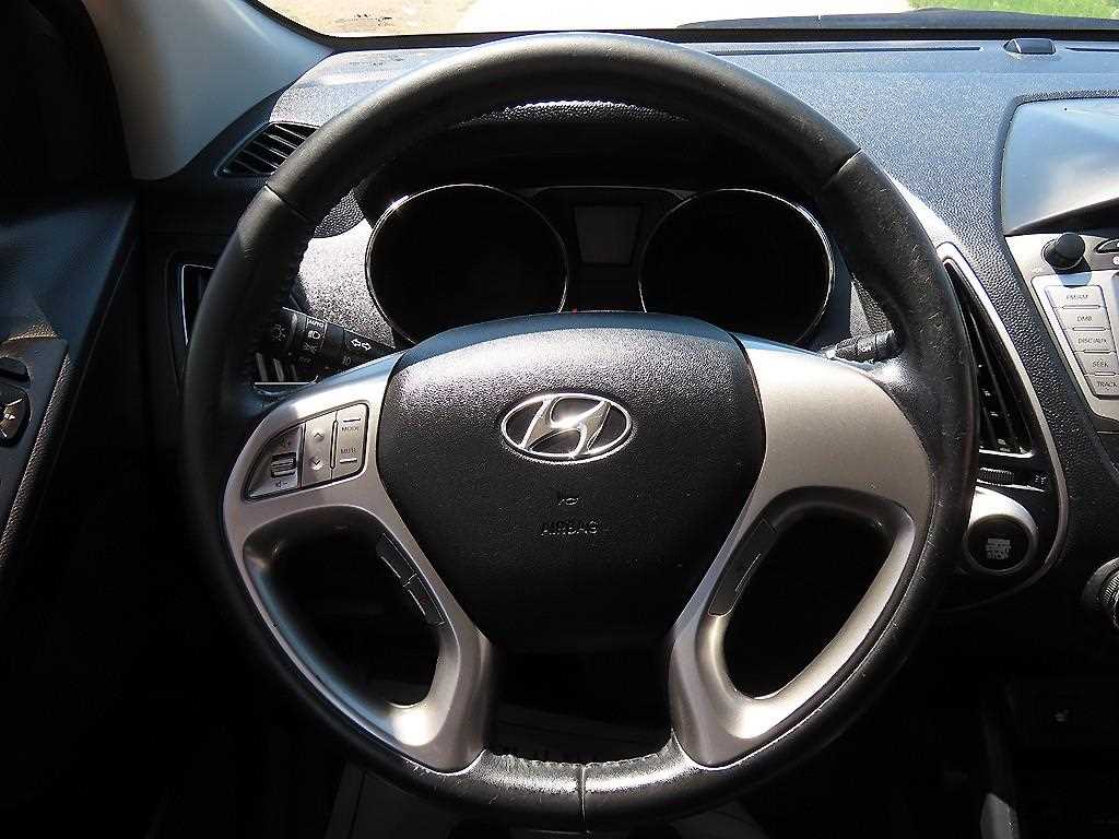 HYUNDAI Tucson - Vista 7