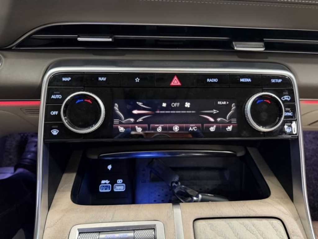 Genesis GV80 - Vista 12