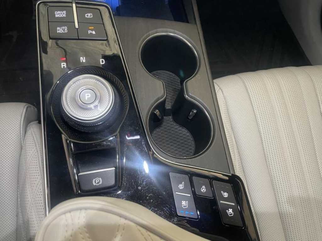 KIA K8 - Vista 12