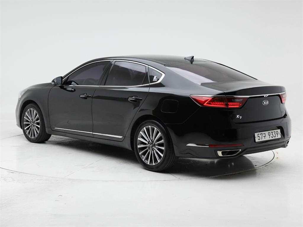KIA K7 - Vista 4
