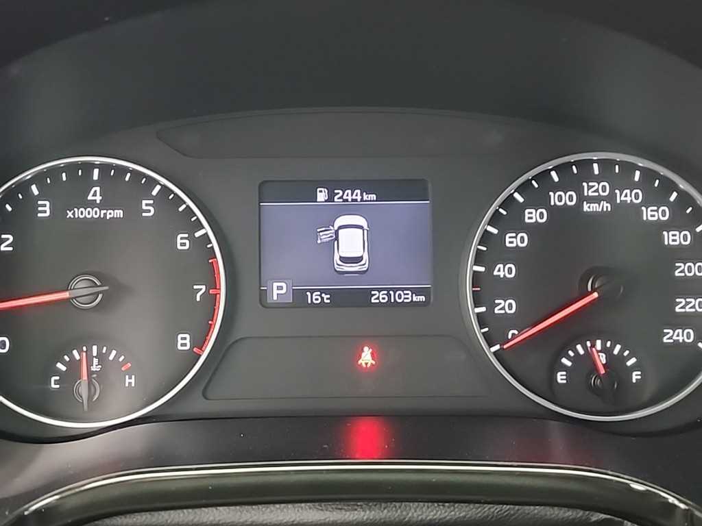 KIA Seltos - Vista 6