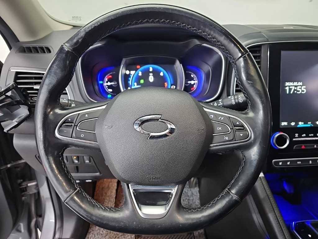 SAMSUNG QM6 - Vista 9