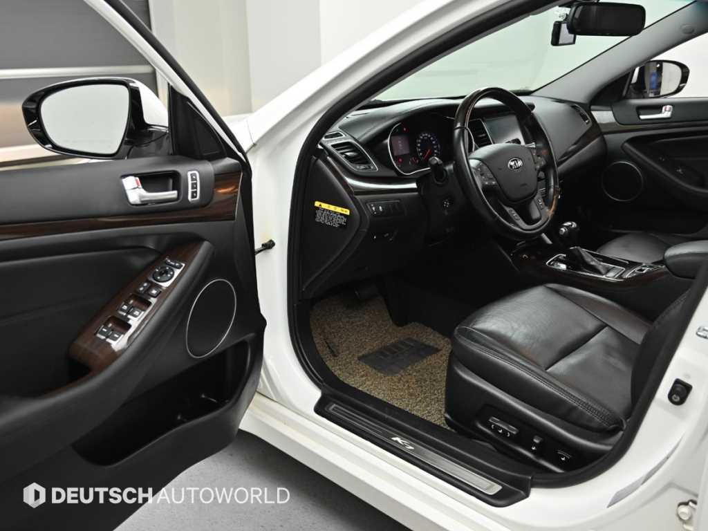 KIA K7 - Vista 10