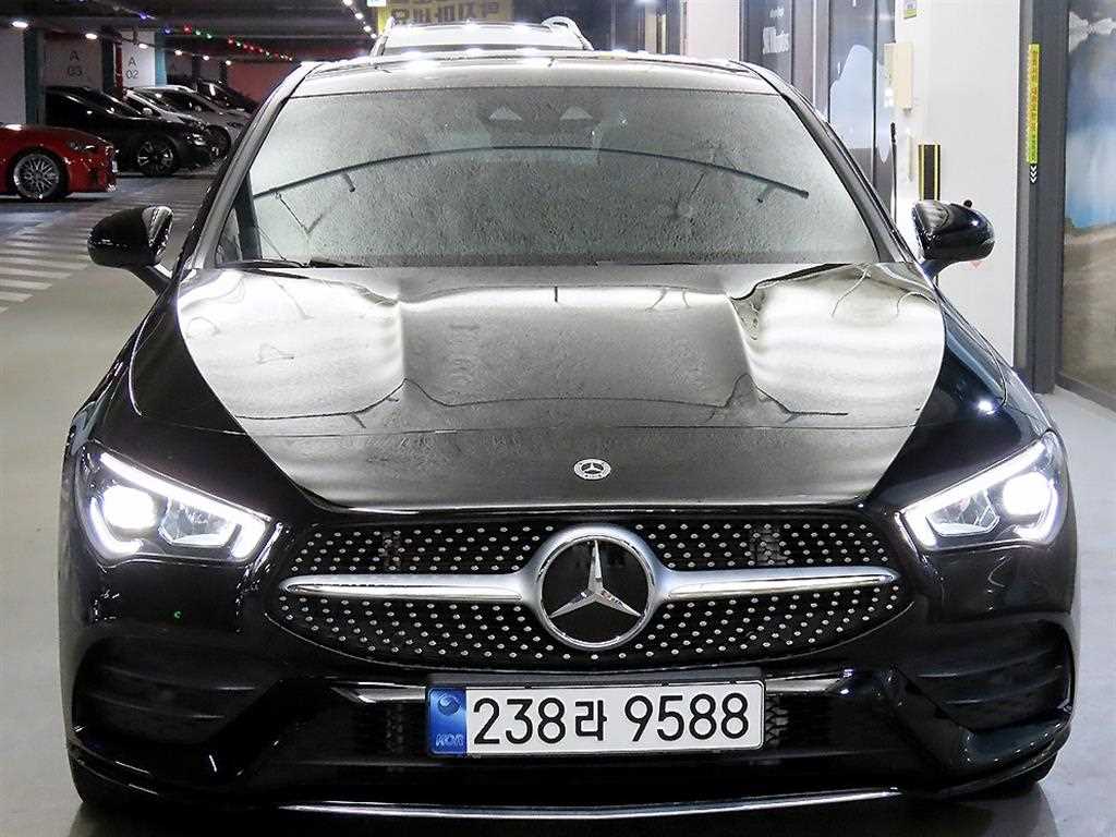 Mercedes Benz CLA Class - Vista 2