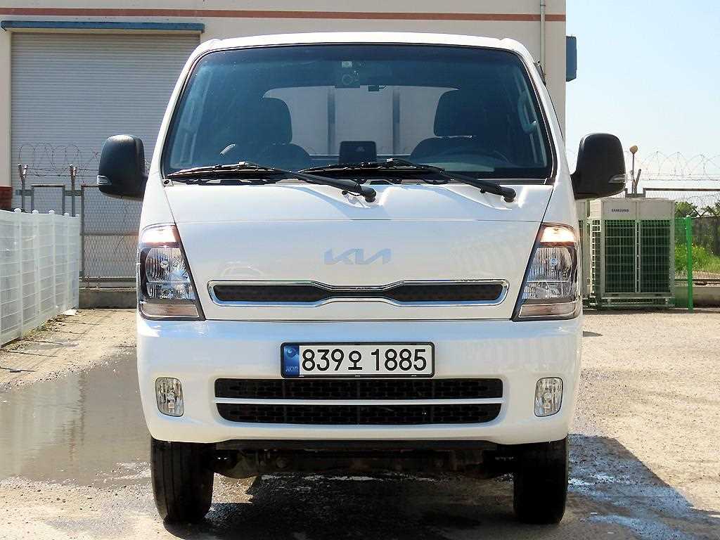 Small Truck Cargo (small) 2023 Blanco - Importación desde Corea - HF Imports Iquique - Foto 1