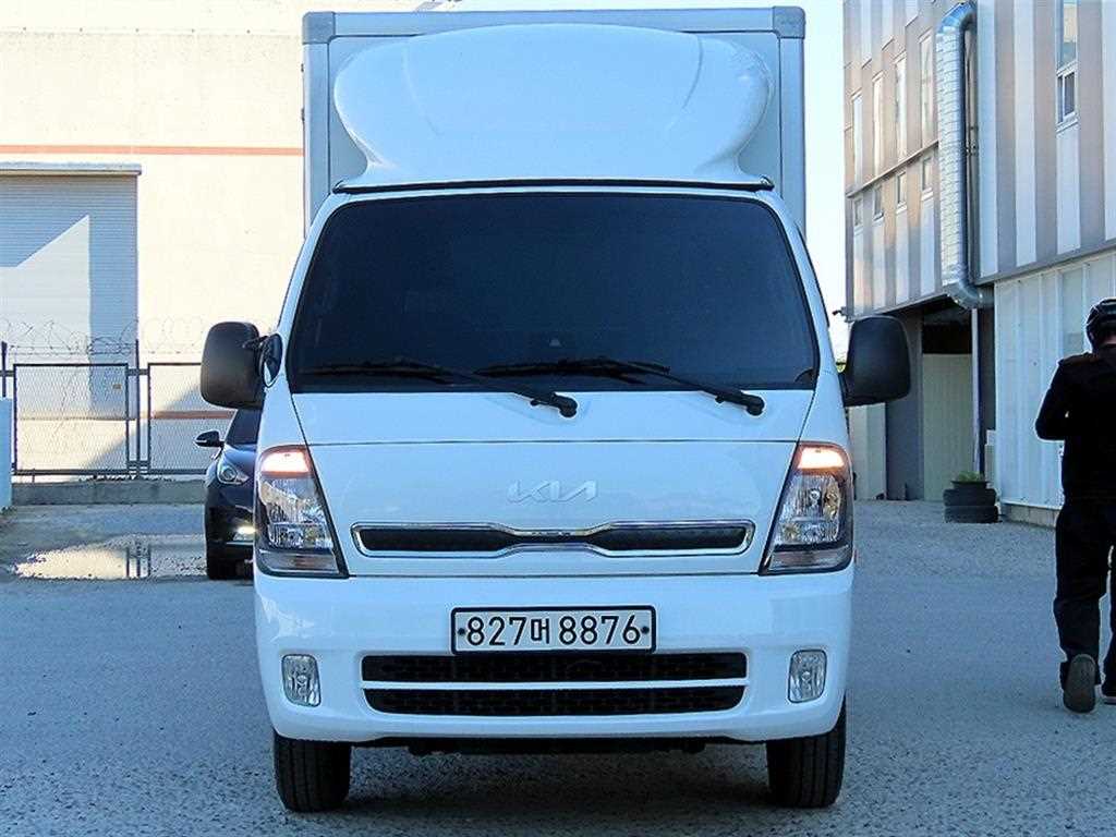 Small Truck Normal Box(High Deck) 2025 Blanco - Importación desde Corea - HF Imports Iquique - Foto 1