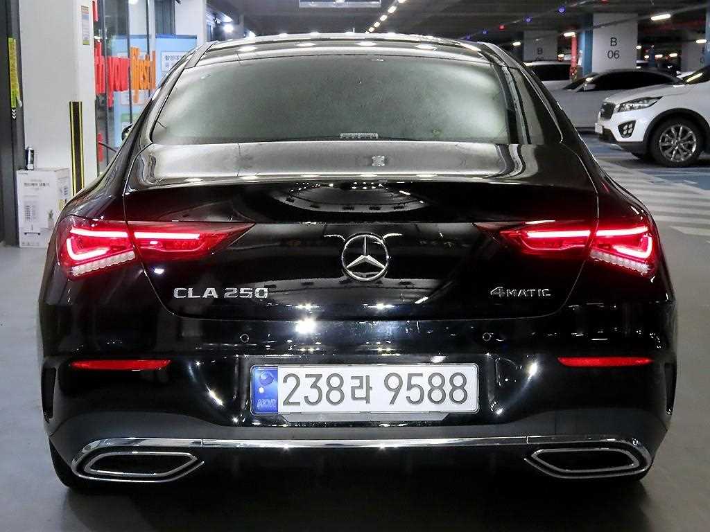 Mercedes Benz CLA Class - Vista 5