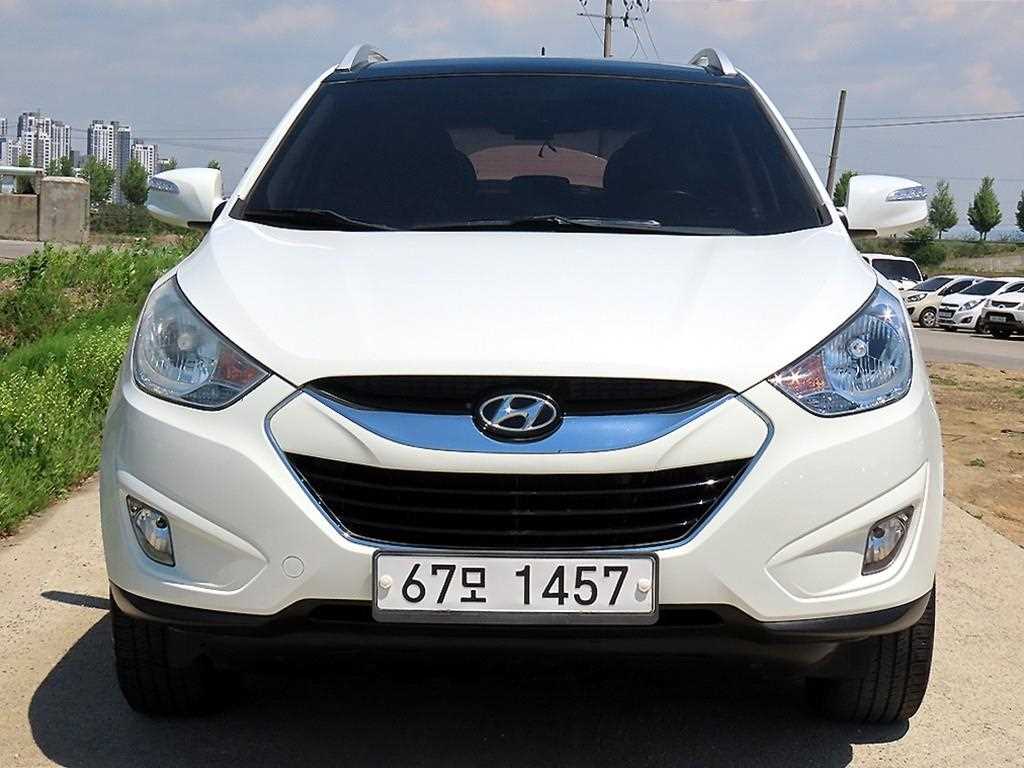 HYUNDAI Tucson 2011 Blanco - Importación desde Corea - HF Imports Iquique - Foto 1