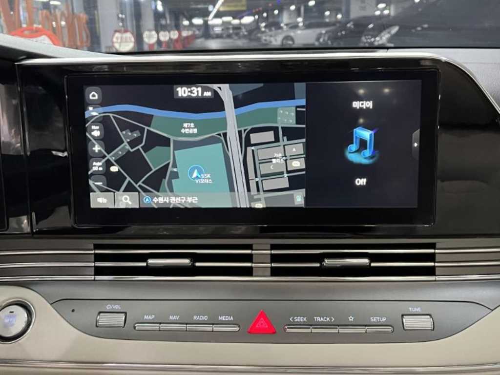 HYUNDAI Grandeur - Vista 6