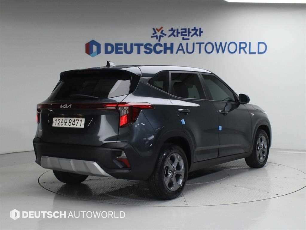 KIA Seltos - Vista 2