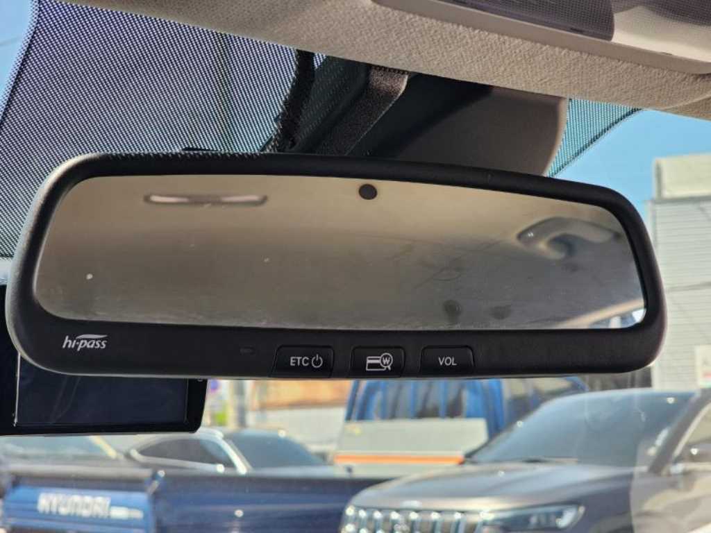HYUNDAI Venue 2020 Blanco - Importación desde Corea - HF Imports Iquique - Foto 16