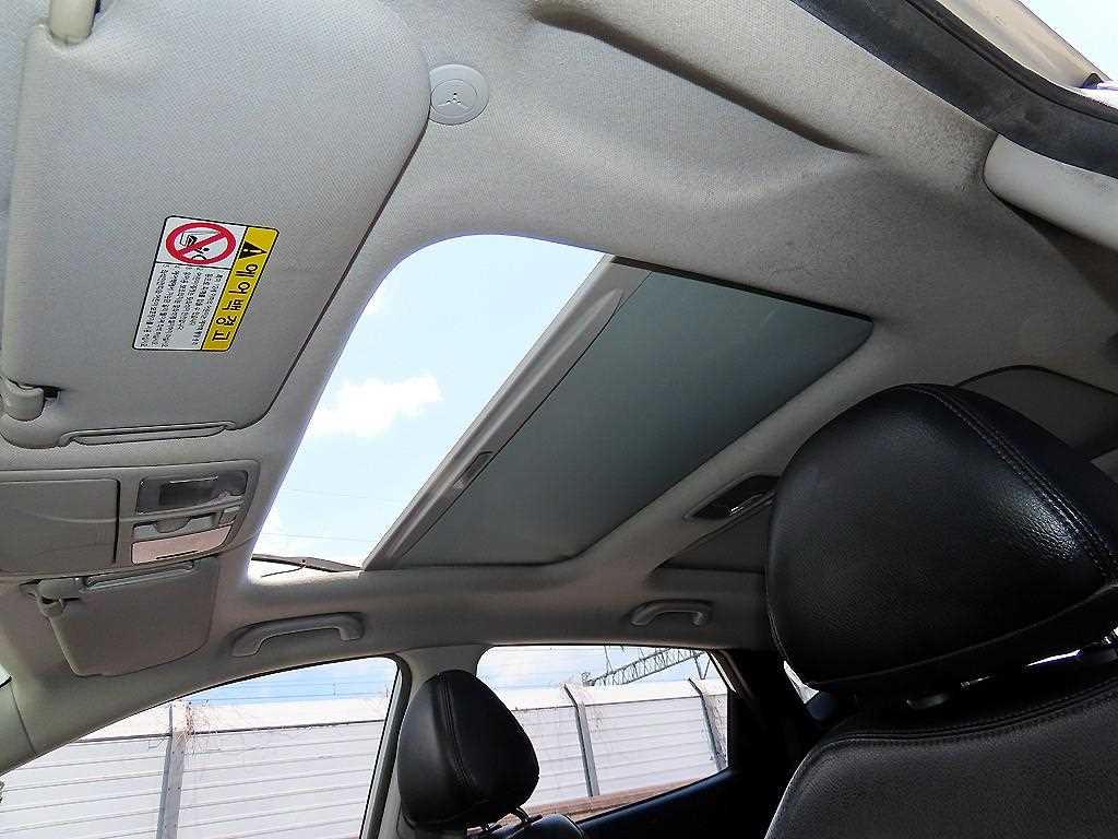 HYUNDAI Tucson 2011 Plateado - Importación desde Corea - HF Imports Iquique - Foto 18