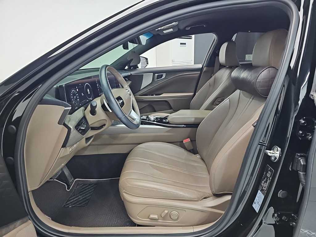 KIA K8 - Vista 11