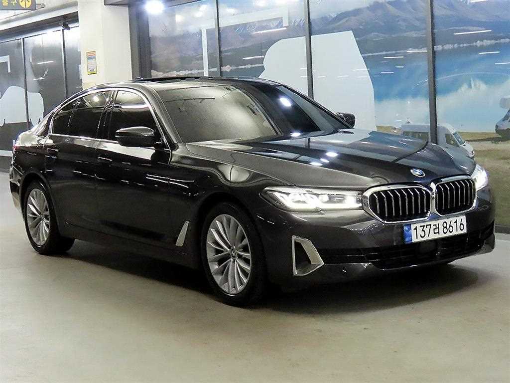 BMW 5 Series 2023 Gris - Importación desde Corea - HF Imports Iquique - Foto 1